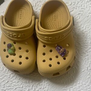 CROCS Kids Fun Yellow Slippers